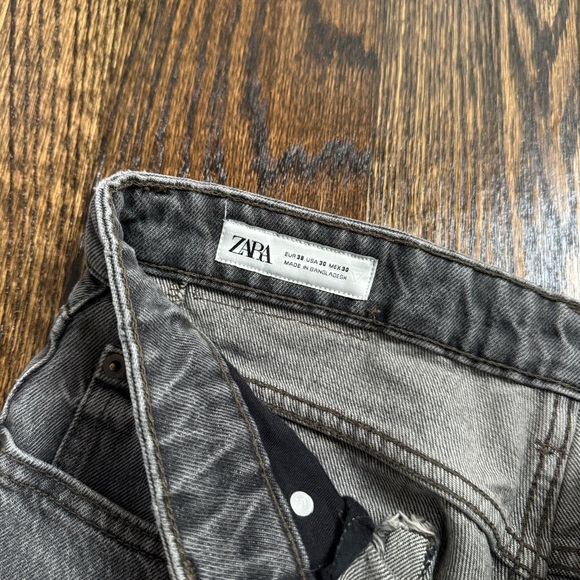 Zara Straight Jeans - Picture 3 of 3